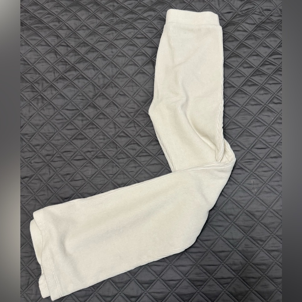 2/12 EUC- worn twice flare ribbed velour pants